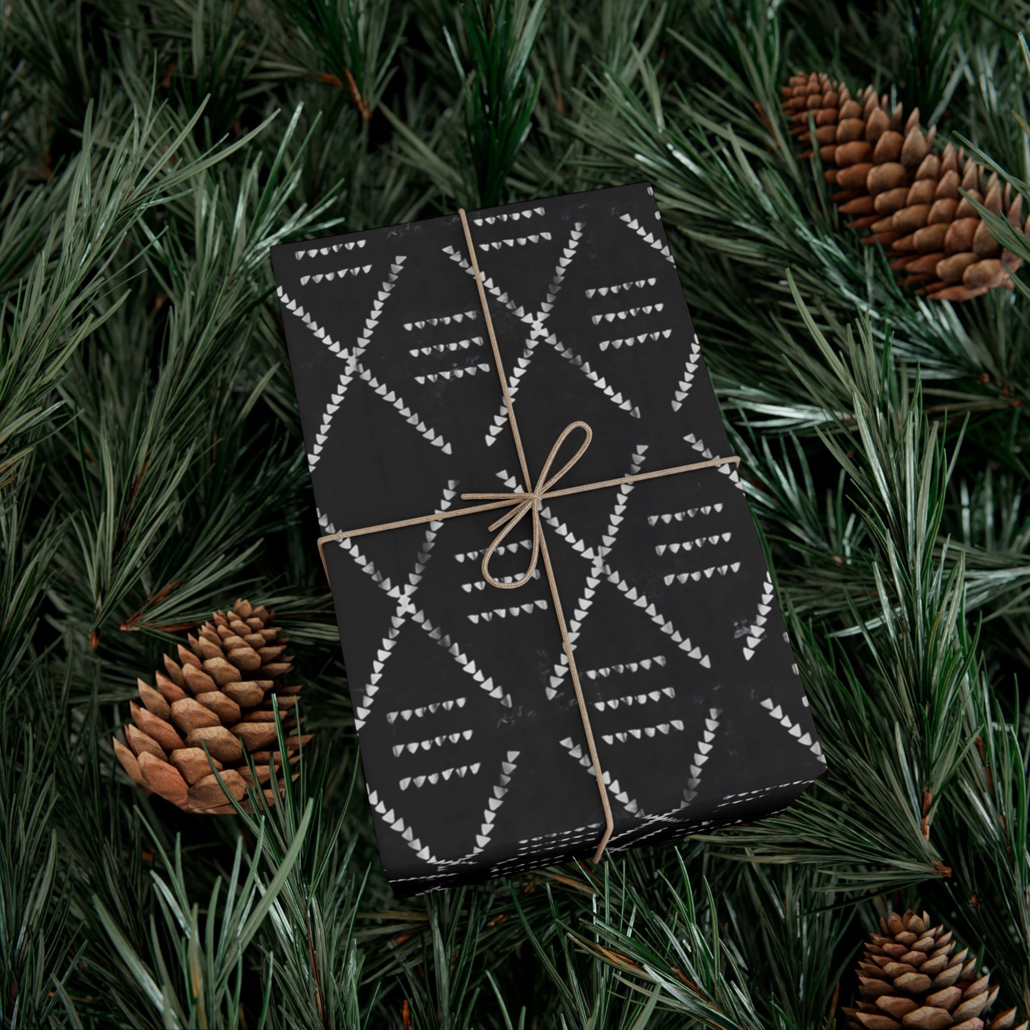 Black Mudcloth Pattern Gift Wrap Paper – Tribal Geometric Wrapping Sheets for Gifts