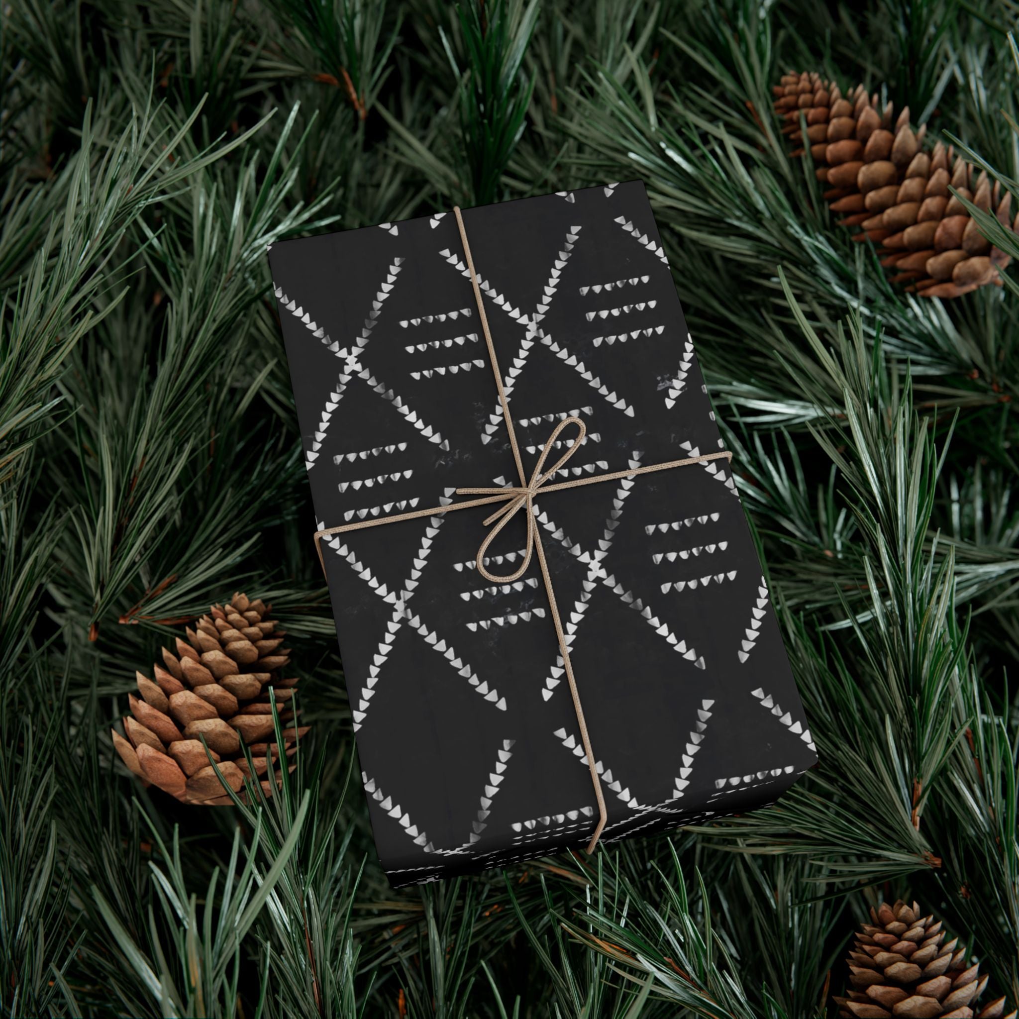 Black Mudcloth Pattern Gift Wrap Paper – Tribal Geometric Wrapping Sheets for Gifts